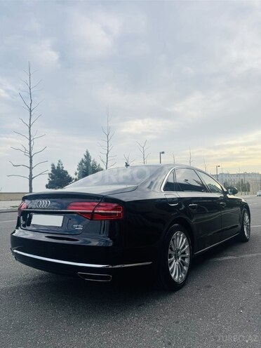 Audi A8 2015, 170,000 km - 4.0 l - Bakı