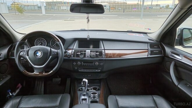 BMW X5 2012, 300,000 km - 3.0 l - Bakı