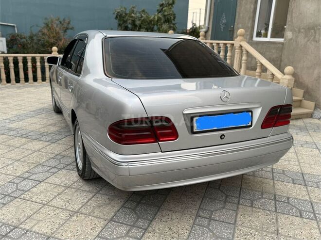 Mercedes E 270 2000, 465,000 km - 2.7 л - Bakı