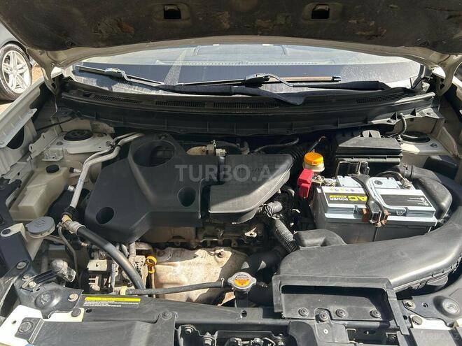Nissan X-Trail 2010, 280,000 km - 2.5 l - Bakı