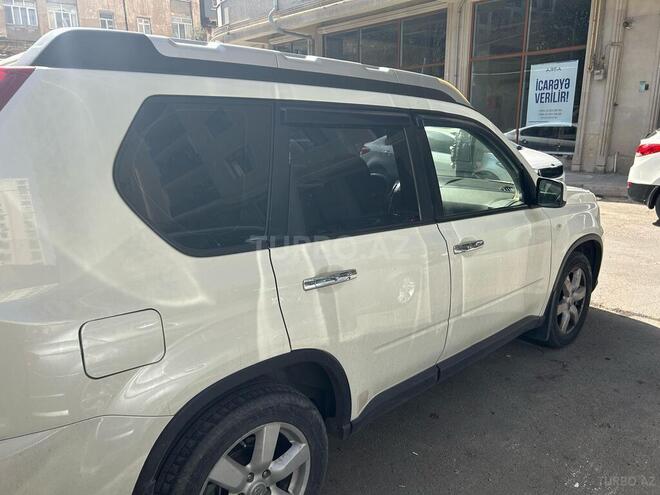 Nissan X-Trail 2010, 280,000 km - 2.5 l - Bakı
