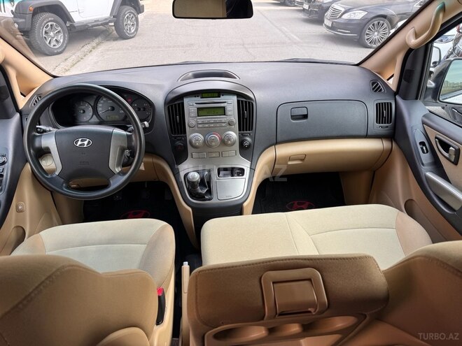 Hyundai H-1 2011, 143,000 km - 2.5 l - Bakı