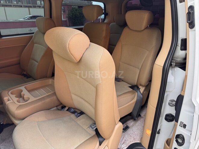 Hyundai H-1 2011, 143,000 km - 2.5 l - Bakı