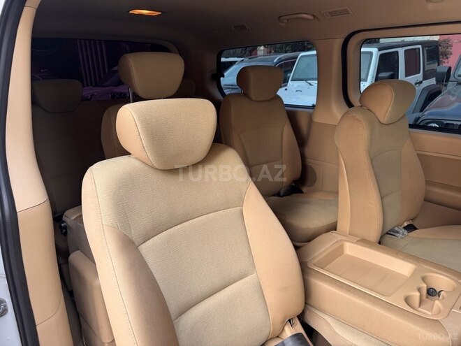 Hyundai H-1 2011, 143,000 km - 2.5 l - Bakı