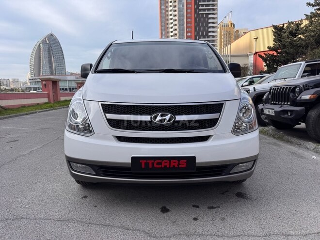 Hyundai H-1 2011, 143,000 km - 2.5 l - Bakı