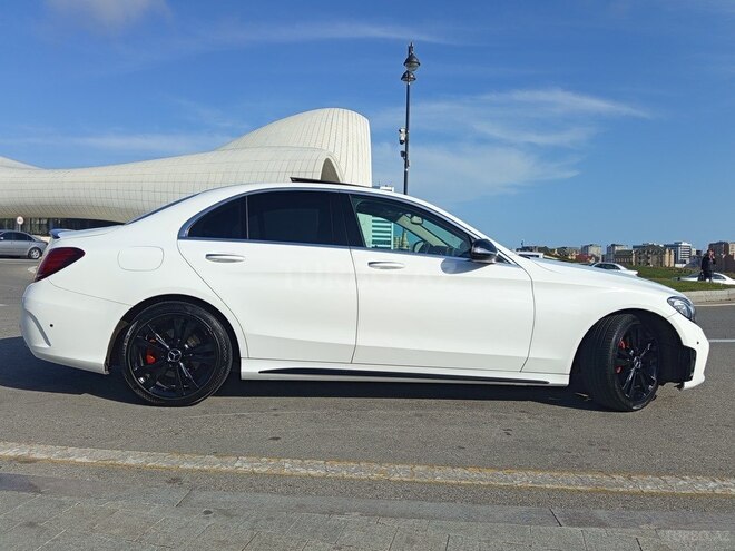 Mercedes C 300 2016, 196,300 km - 2.0 l - Bakı