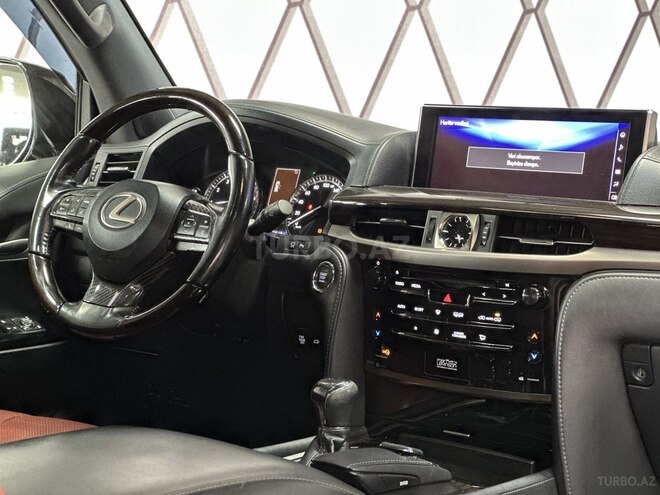 Lexus LX 570-10