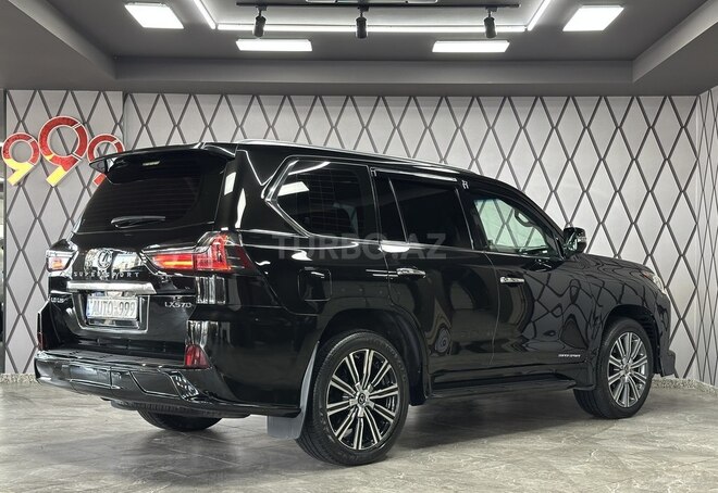 Lexus LX 570-5