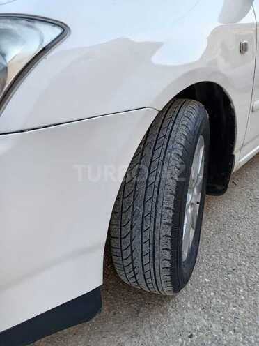 Toyota Corolla 2006, 228,000 km - 1.4 l - Bakı