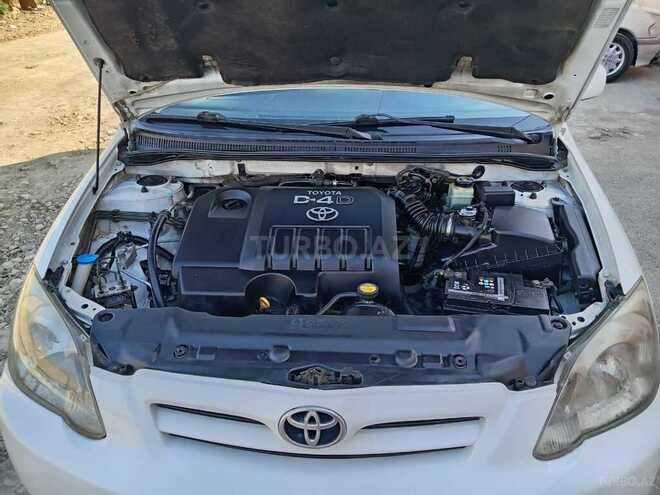Toyota Corolla 2006, 228,000 km - 1.4 l - Bakı