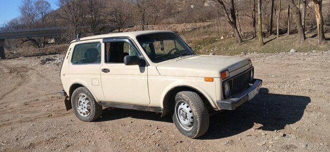 LADA (VAZ) Niva 1990, 122,000 km - 1.8 l - Gədəbəy