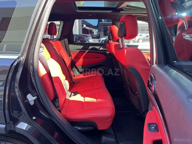Jeep Grand Cherokee-10