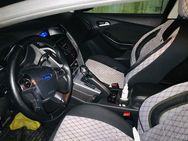 Ford Focus 2013, 170,380 km - 1.6 л - Bakı