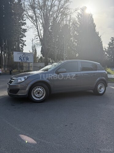 Opel Astra 2006, 266,000 km - 1.3 l - Mingəçevir