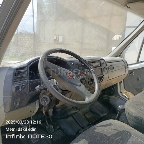 GAZ 330232-744 2005, 195,000 km - 2.5 l - Bakı
