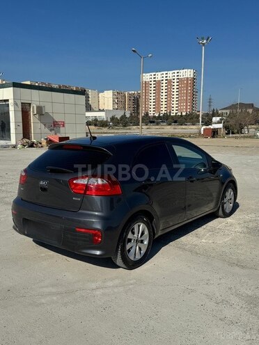 Kia Rio 2016, 196,000 km - 1.1 l - Bakı