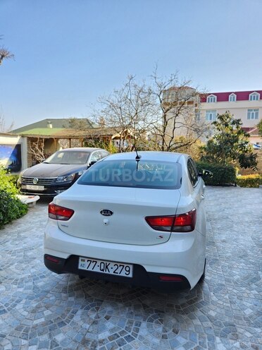 Kia Rio 2019, 124,000 km - 1.6 l - Bakı