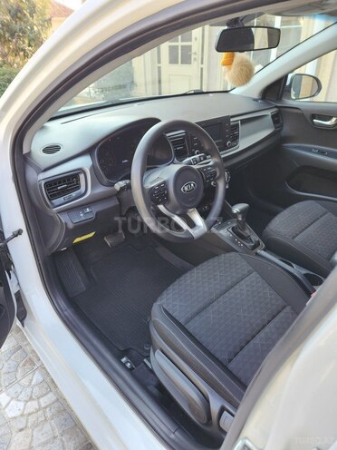 Kia Rio 2019, 124,000 km - 1.6 l - Bakı