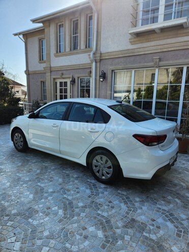 Kia Rio 2019, 124,000 km - 1.6 l - Bakı