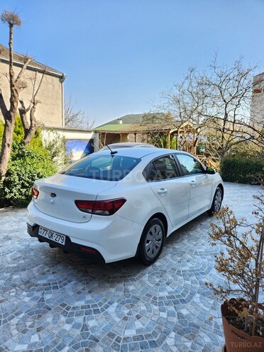 Kia Rio 2019, 124,000 km - 1.6 l - Bakı