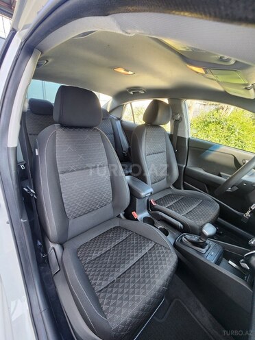 Kia Rio 2019, 124,000 km - 1.6 l - Bakı