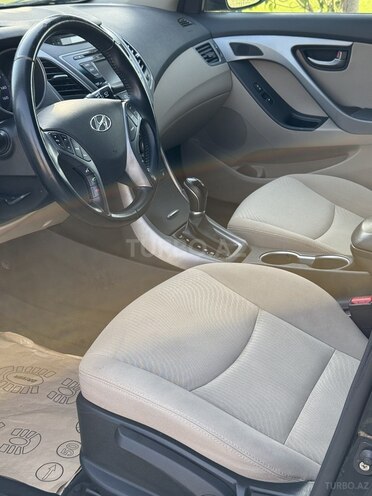 Hyundai Elantra 2015, 129,000 km - 1.8 л - Bakı