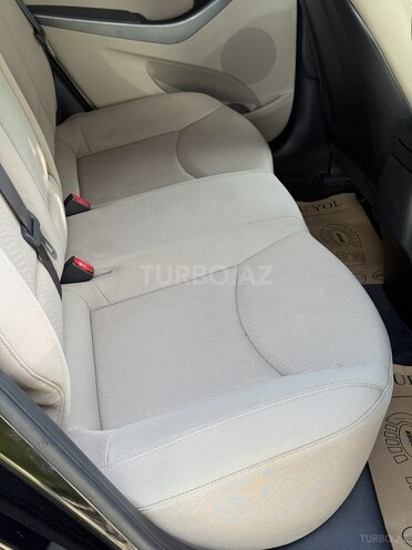 Hyundai Elantra 2015, 129,000 km - 1.8 л - Bakı