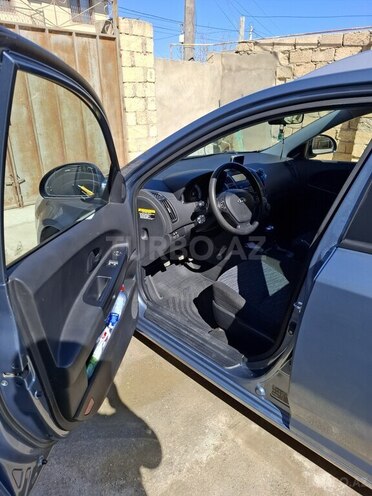 Kia Ceed 2008, 200,454 km - 1.4 л - Sumqayıt