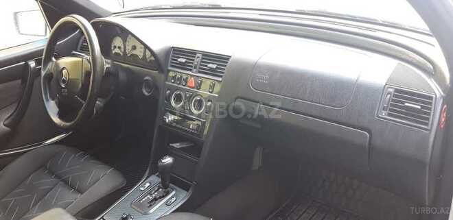 Mercedes C 200 1998, 323,000 km - 2.0 l - Bakı