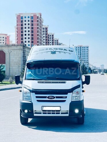 Ford Transit 2010, 250,000 km - 2.4 l - Bakı