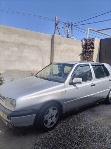 Volkswagen Golf 1996, 95,000 km - 2.0 л - Bakı
