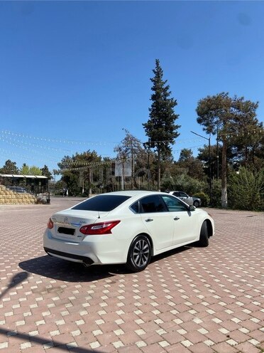 Nissan Altima 2016, 172,000 km - 2.5 l - Şirvan
