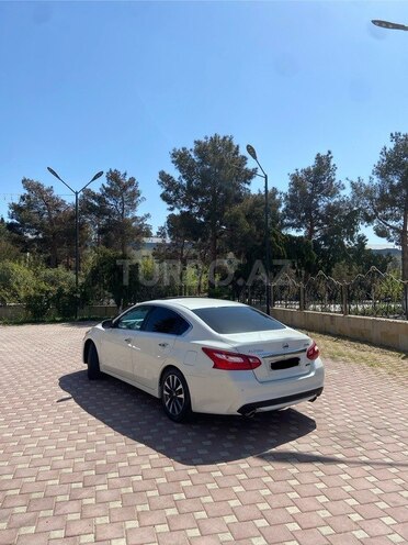 Nissan Altima 2016, 172,000 km - 2.5 l - Şirvan