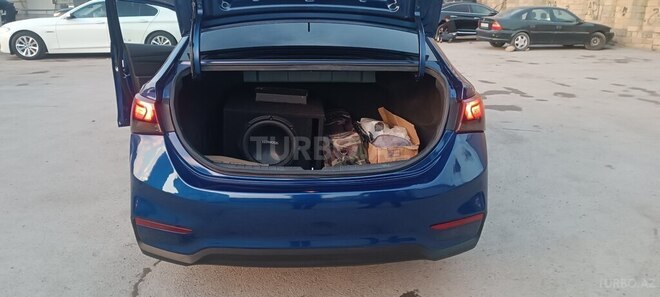 Hyundai Accent 2018, 90,000 km - 1.6 l - Bakı
