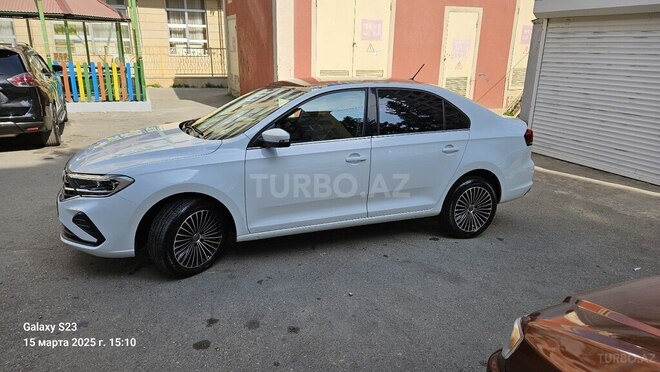 Volkswagen Polo 2021, 60,000 km - 1.6 л - Bakı
