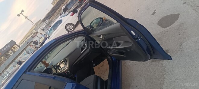 Hyundai Accent 2018, 90,000 km - 1.6 l - Bakı
