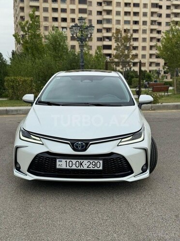 Toyota Corolla 2024, 4,500 km - 1.8 л - Bakı