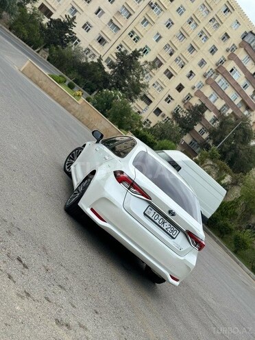 Toyota Corolla 2024, 4,500 km - 1.8 л - Bakı