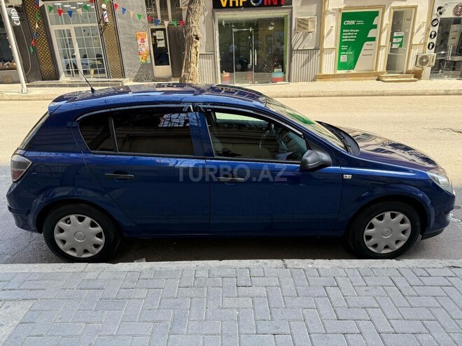 Opel Astra 2009, 230,000 km - 1.4 l - Bakı