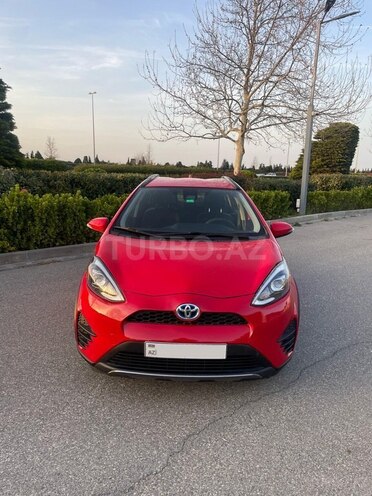 Toyota Prius C 2017, 58,000 km - 1.5 l - Bakı