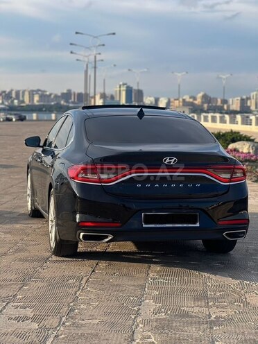 Hyundai Grandeur 2018, 80,000 km - 3.0 л - Bakı