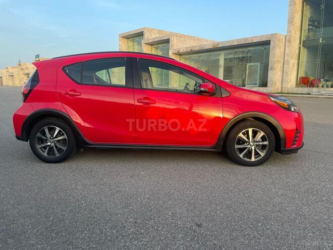 Toyota Prius C 2017, 58,000 km - 1.5 l - Bakı