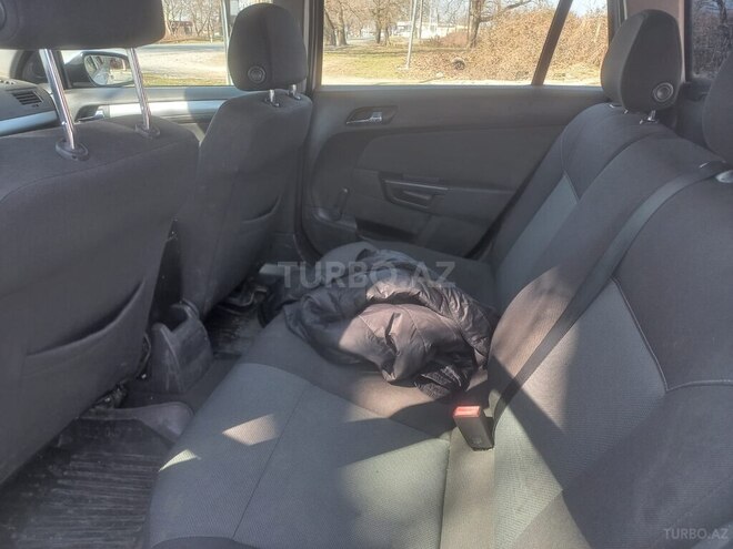 Opel Astra 2006, 285,000 km - 1.3 l - Oğuz