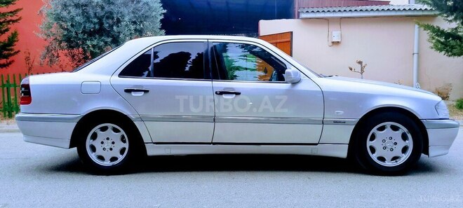 Mercedes C 240 1998, 292,000 km - 2.4 л - Bakı