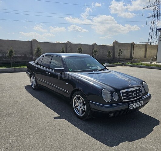 Mercedes E 200 1998, 202,300 km - 2.0 l - Bakı