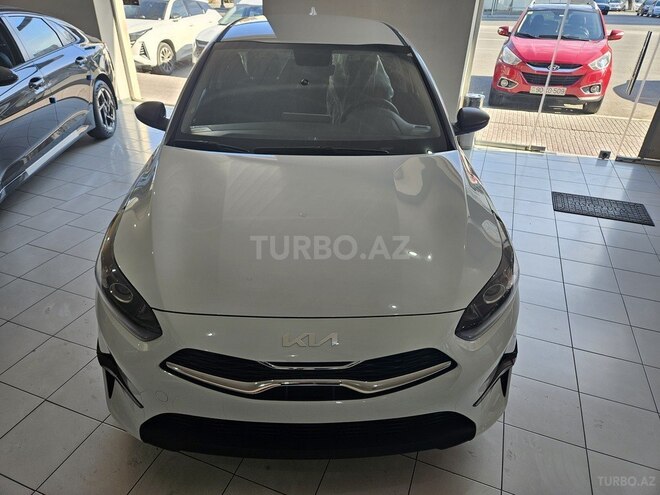 Kia Ceed-2