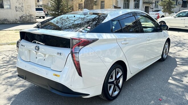 Toyota Prius 2016, 86,000 km - 1.8 l - Bakı