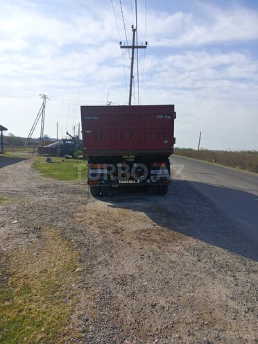 KamAz 55111 1984, 250,000 km - 11.0 l - İmişli