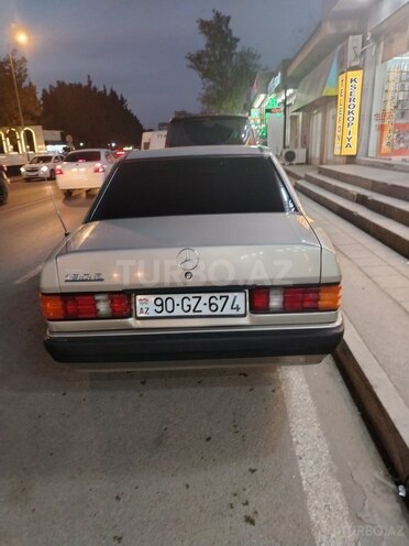 Mercedes 190 1992, 300,456 km - 1.8 л - Bakı