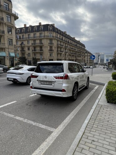 Lexus LX 570 2016, 47,360 km - 5.7 л - Bakı